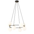 Lampa wisząca do salonu typu ring z białymi kloszami kulkami.