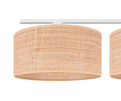 Podłużna i szeroka lampa na sufit z 3 kloszami z rattanu.