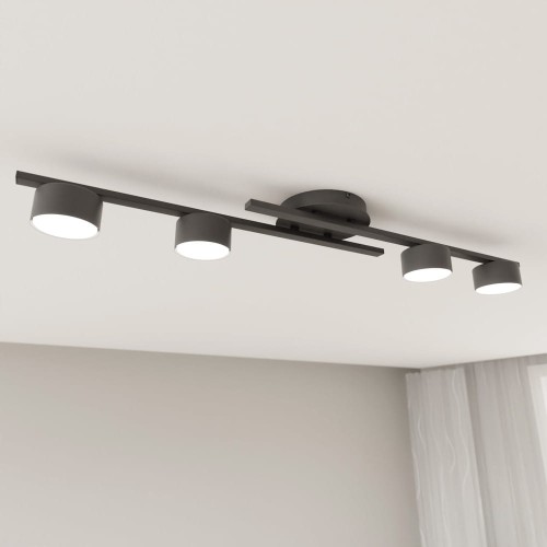 Czarna ledowa lampa pod sufit z 4 punkatmi światła.