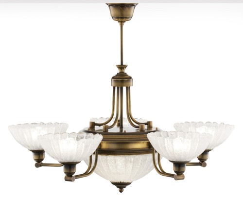 Elegancki duży i klasyczny żyrandol do salonu w kolorze starego złota. Lampa z ręcznie robionym szklem.