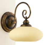 Kinkiet klasyczny ze szkłem  LERO  R2394