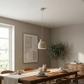 Lampa w stylu skandynawskim w kolorze mokka z elementem karbowanym z jasnego drewna.