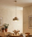 Pojedyncza lampa w stylu japandi  w bardzo modnym kolorze beżowym - mokka.