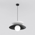 Lampa pojedyncza metalowa w kolorze czarnym i białym ze szklanym kloszem. Lampa w stylu japandi.