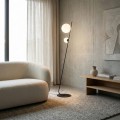 Lampa podłogowa designerska - czarna z 2 białymi kulkami .
