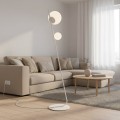 Lampa podłogowa  biała z białymi kulkami szklanymi.