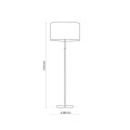 Lampa podłogowa w stylu eco z elementami drewnianymi i abażurem w kolorze beżowo- szarym.