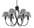 Czarny żyrandol z 6 klosikami z szarego materiału.