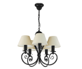 Czarny żyrandol pięcioramienny z klosikami z materiału jasnobeżowego.