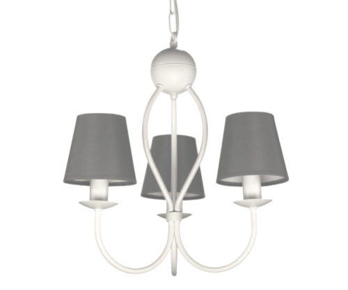 Biały żyrandol z szarymi abażurami w stylu shabby chic.
