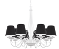 Biały żyrandol do jadalni z czarnymi abażurami.
