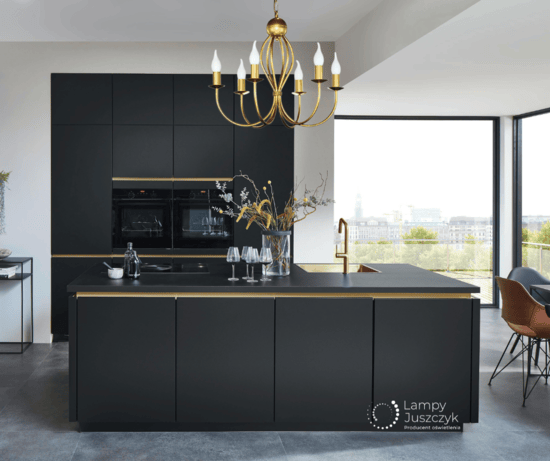 złoty żyrandol świecznikowy Surmia